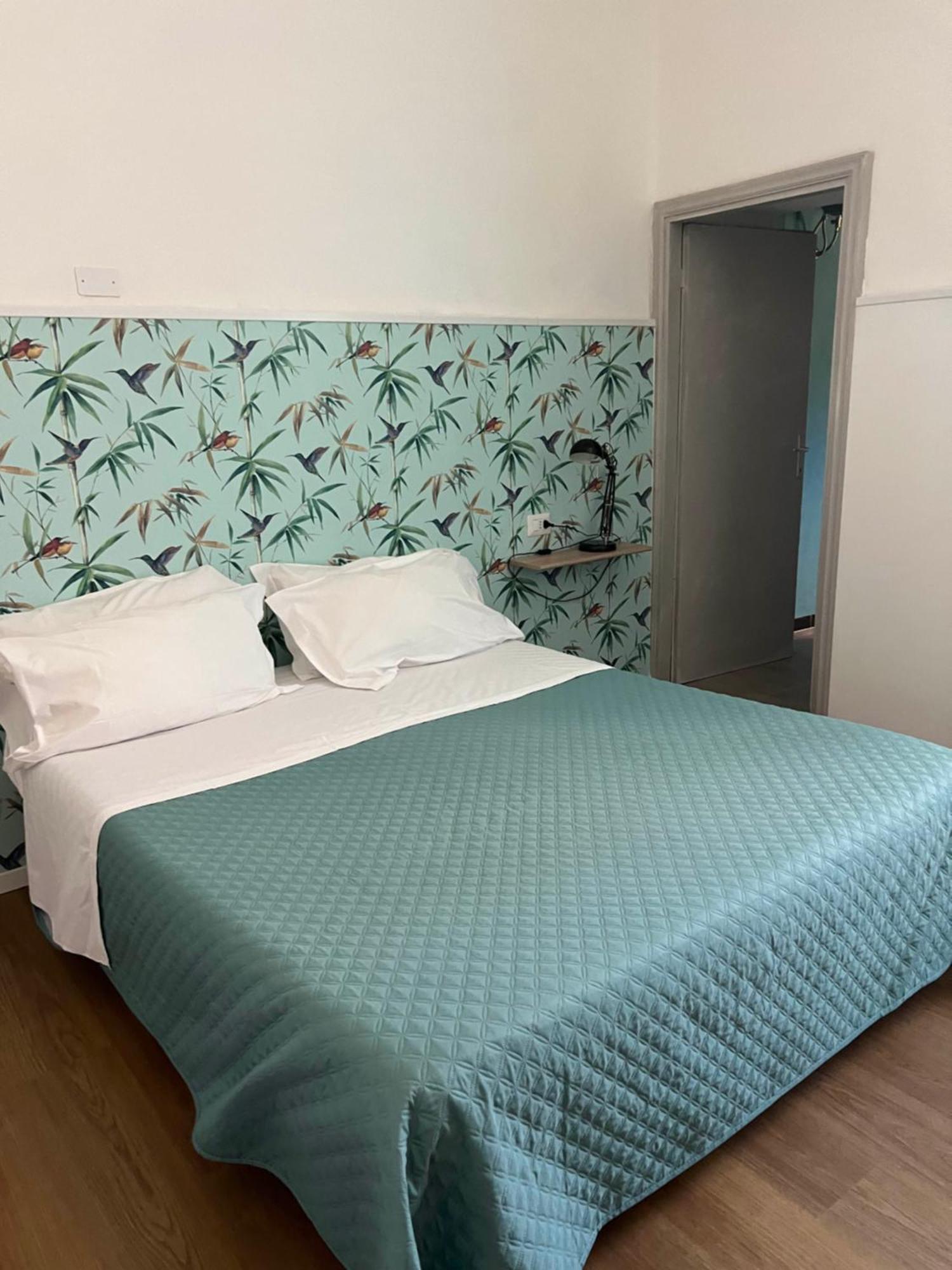 B&B Corso Italia 58 Орбетело Екстериор снимка