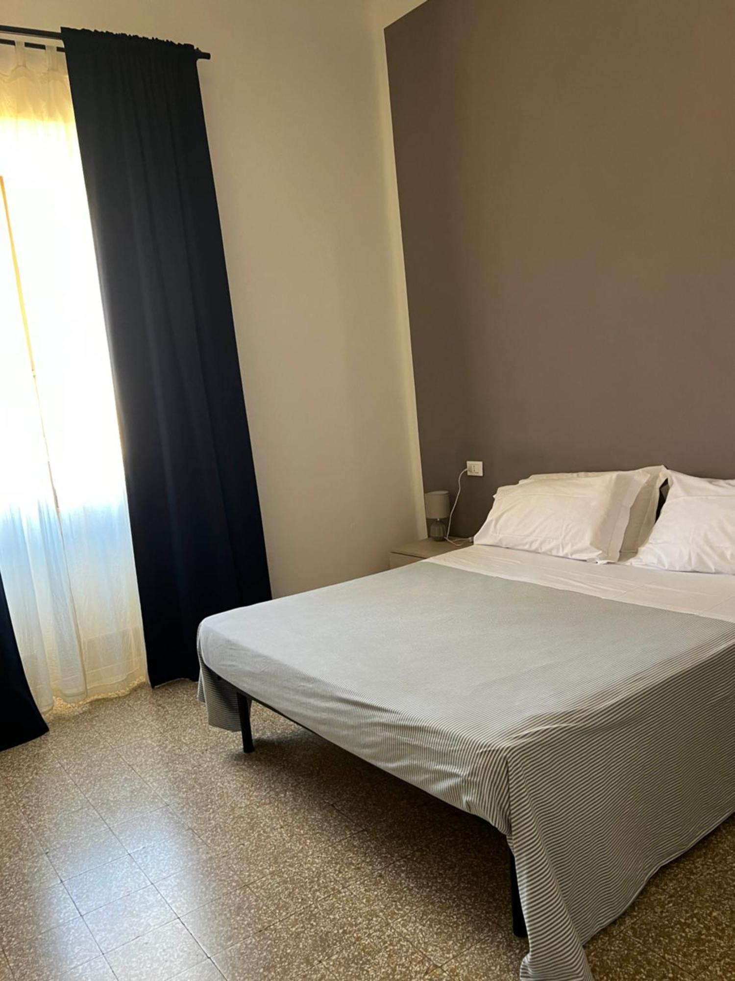 B&B Corso Italia 58 Орбетело Екстериор снимка
